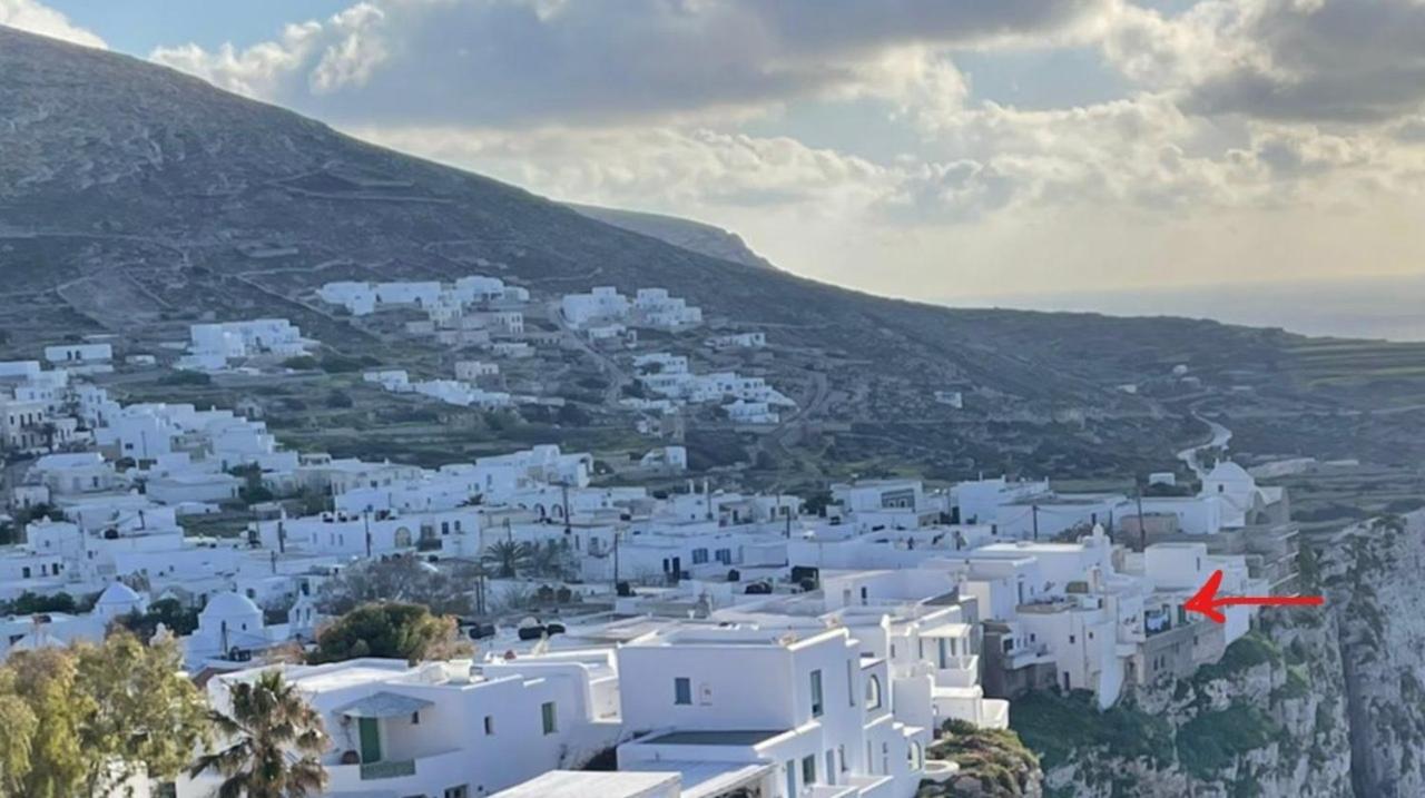 Folegandros-Cliffhouse Villa Exterior photo
