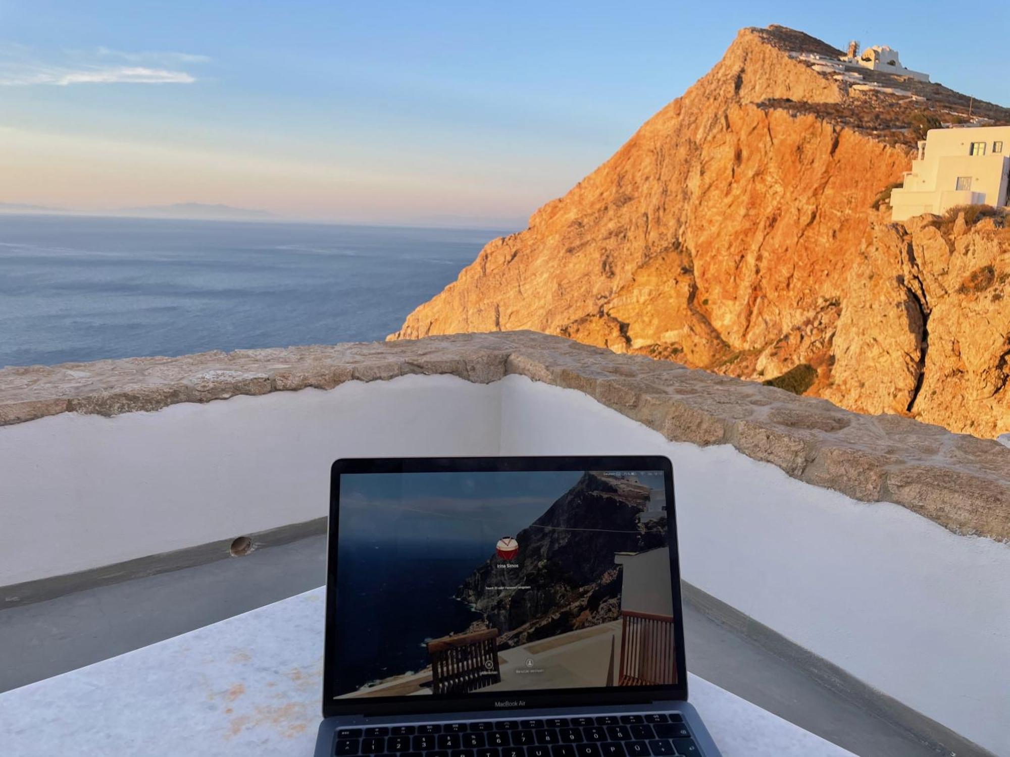 Folegandros-Cliffhouse Villa Exterior photo